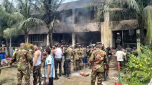 উত্তরায় বিমান বিধ্বস্তে নিহত ১, আরও হতাহতের শঙ্কা