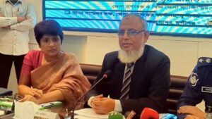 এবারের নির্বাচন হবে দেশের ইতিহাসে সবচেয়ে ঝুঁকিপূর্ণ : ইসি আনোয়ারুল