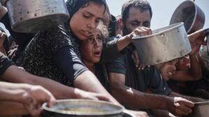 গাজায় ছড়িয়ে পড়ছে দুর্ভিক্ষ, অনাহারে আরও ১০ জনের মৃত্যু