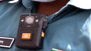 নির্বাচনে পুলিশ পাচ্ছে ৪০ হাজার বডিক্যাম