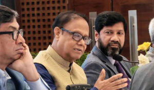 বন্ড কেনাবেচার আলাদা বাজার করার পরামর্শ দিলেন গভর্নর