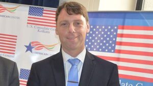 তিন দি‌নের সফ‌রে ঢাকায় আসছেন মার্কিন  বাণিজ্য প্রতিনিধি