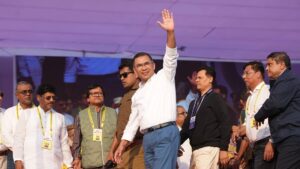 বিএনপি এতো খারাপ হলে মন্ত্রিত্ব ছাড়েননি কেন, জামায়াতকে তারেক রহমান