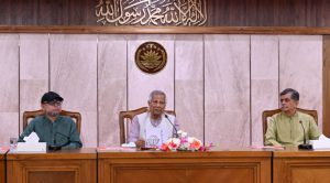 স্বৈরাচার পাতা মেলার আগেই যেন তাকে ধরে ফেলা যায়