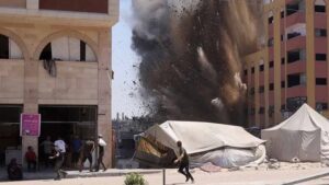 গাজা সিটি দখলে হামলা শুরু করল ইসরায়েল, নিহত আরও ৮১