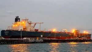 ইরানের তেল বাণিজ্যের ওপর নতুন মার্কিন নিষেধাজ্ঞা