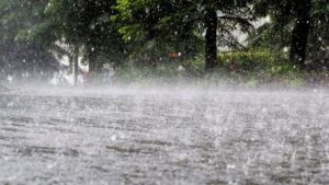 ভারী বর্ষণের আভাস ৩ বিভাগে