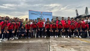 বিশেষ ফ্লাইটে দেশে ফিরলেন জামাল ভূঁইয়ারা