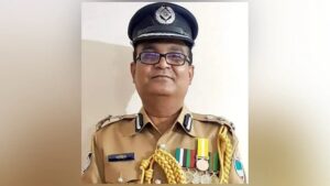 সাবেক ডিআইজি নাহিদুল ইসলাম গ্রেপ্তার