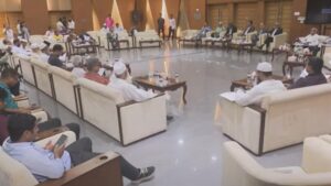 জুলাই সনদের আইনি ভিত্তি নিয়ে রাজনৈতিক দলের সঙ্গে বৈঠক আজ