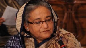 হাসিনাসহ ২৬১ আসামিকে পলাতক দেখিয়ে পত্রিকায় বিজ্ঞপ্তি