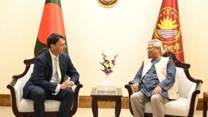 যুক্তরাষ্ট্রের সঙ্গে গভীর বাণিজ্য সম্পর্ক চায় বাংলাদেশ: প্রধান উপদেষ্টা
