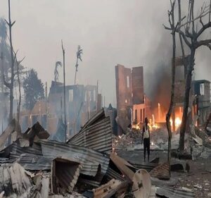 মিয়ানমারে বৌদ্ধদের উৎসবে জান্তার হামলা, নিহত ৪০