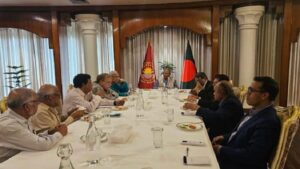 রাজনৈতিক দলগুলোর সঙ্গে ঐকমত্য কমিশনের বৈঠক চলছে