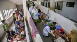 হাসপাতালের মেঝেতে লাখ লাখ রোগী