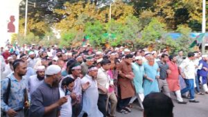 ‘মার্চ টু যমুনা’ কর্মসূচি ঘোষণা দিয়ে শাহবাগ ছাড়লেন শিক্ষকরা