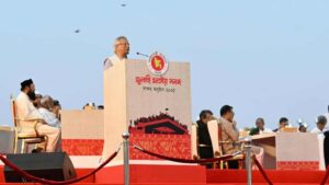 নির্বাচন কীভাবে করবেন তা নিয়ে বসুন, রাজনৈতিক নেতাদের ড. ইউনূস